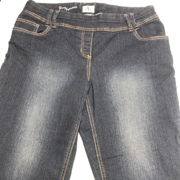 LIKE NEW DC STRETCH SAVVY DENIM CAPRIS 14/32x18 ⭐️ - Picture 3 of 11